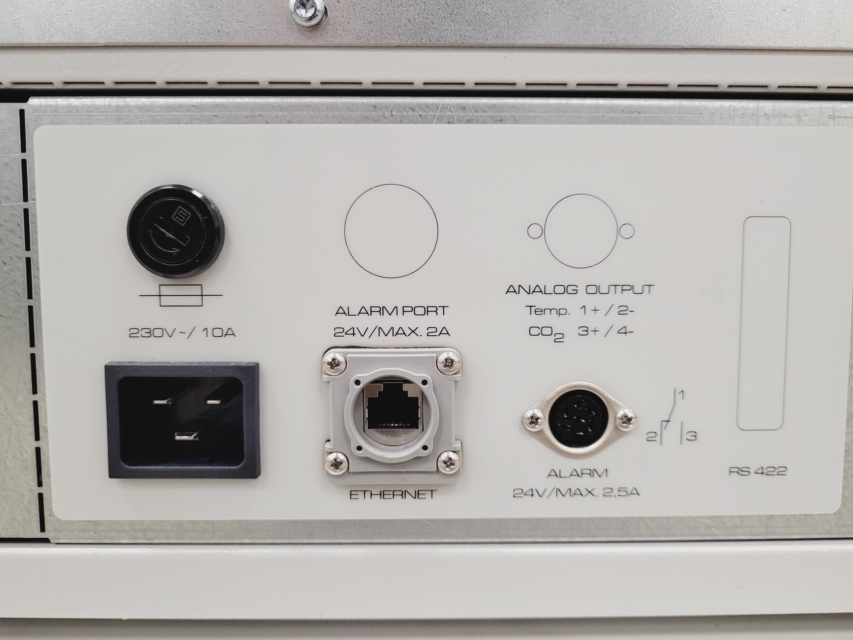 Image of Binder CB160 E6.1 Co2 Incubator Double Stack 9140-0092 Lab