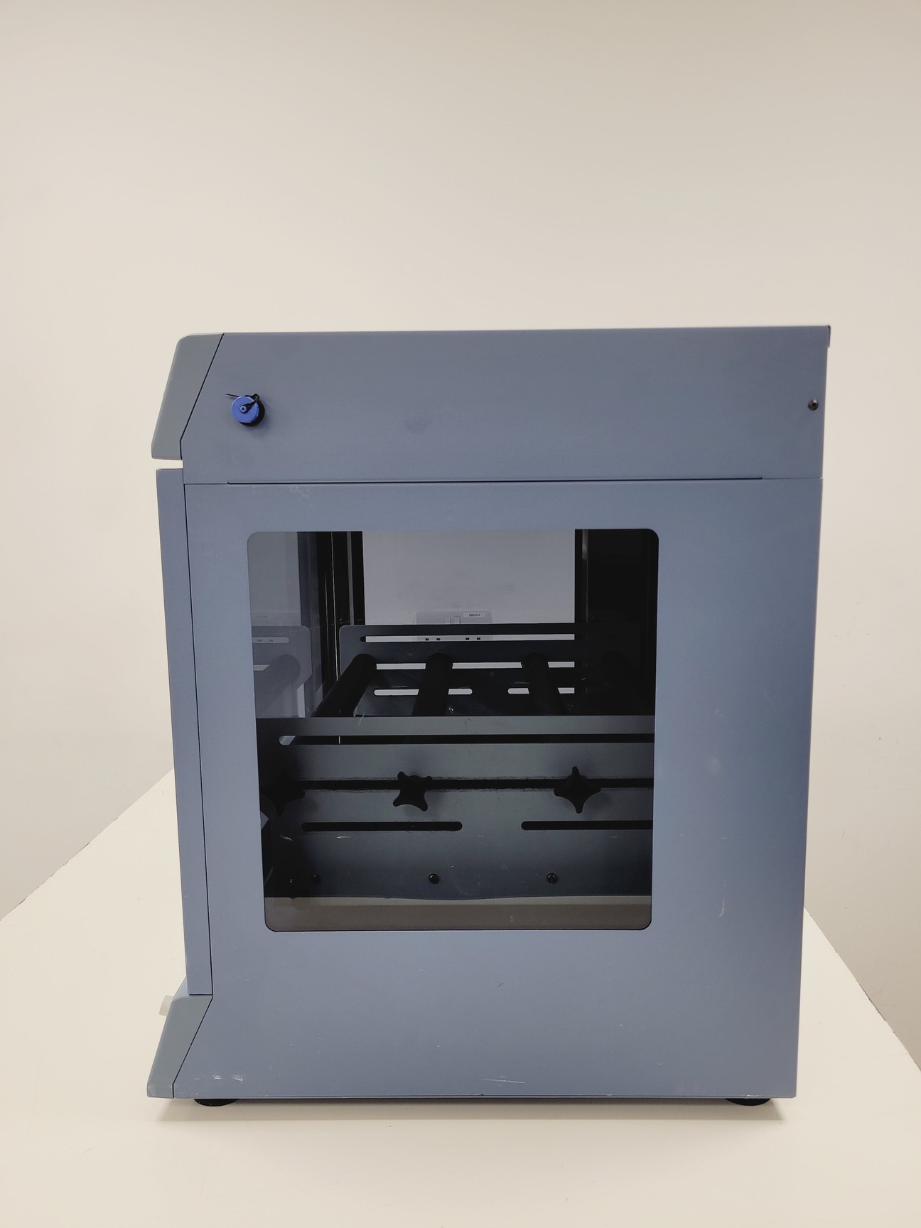 Image of Stuart SI600 Shaking Incubator