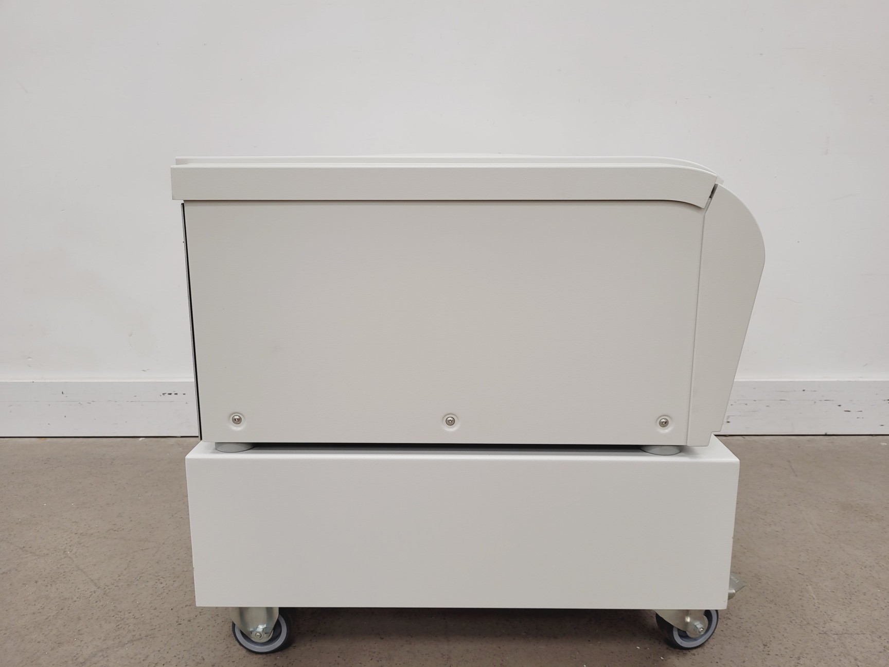 Image of Thermo Scientific Heraeus Multifuge X3R Centrifuge with TX-1000 Rotor Lab