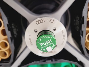 Thumbnail image of Thermo Scientific Heraeus Multifuge X3R Centrifuge with TX-1000 Rotor Lab