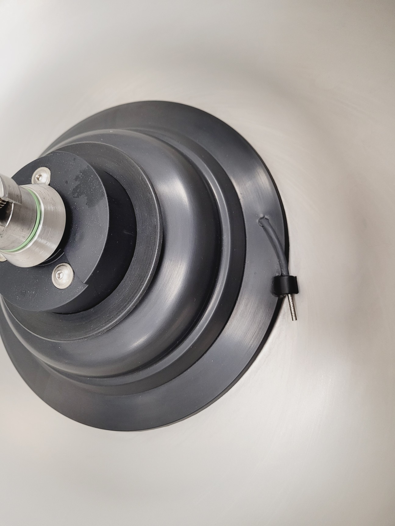 Image of Thermo Scientific Heraeus Multifuge X3R Centrifuge with TX-1000 Rotor Lab