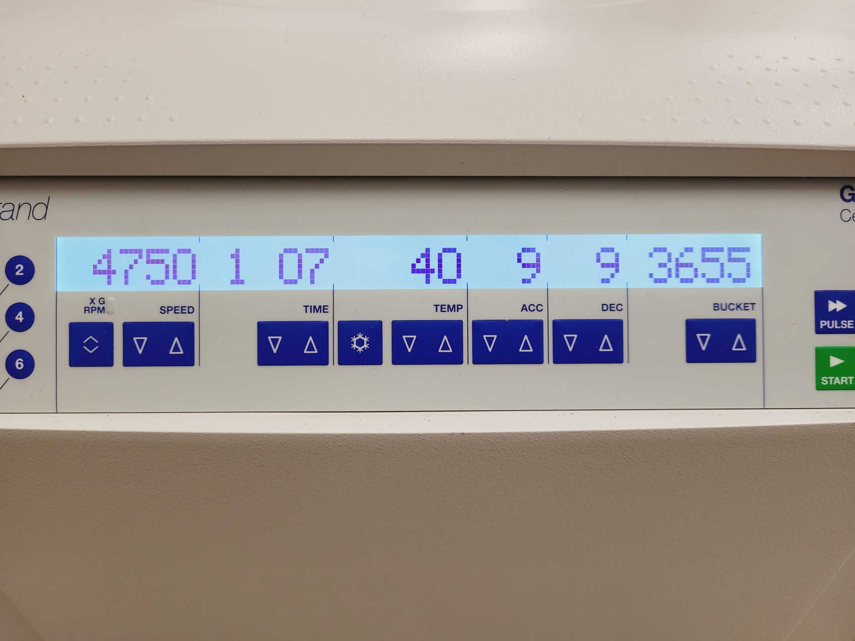 Image of Fisher Scientific GT2R Refrigerated Centrifuge (2021) w/  ﻿TX-400 Rotor 4 Lab