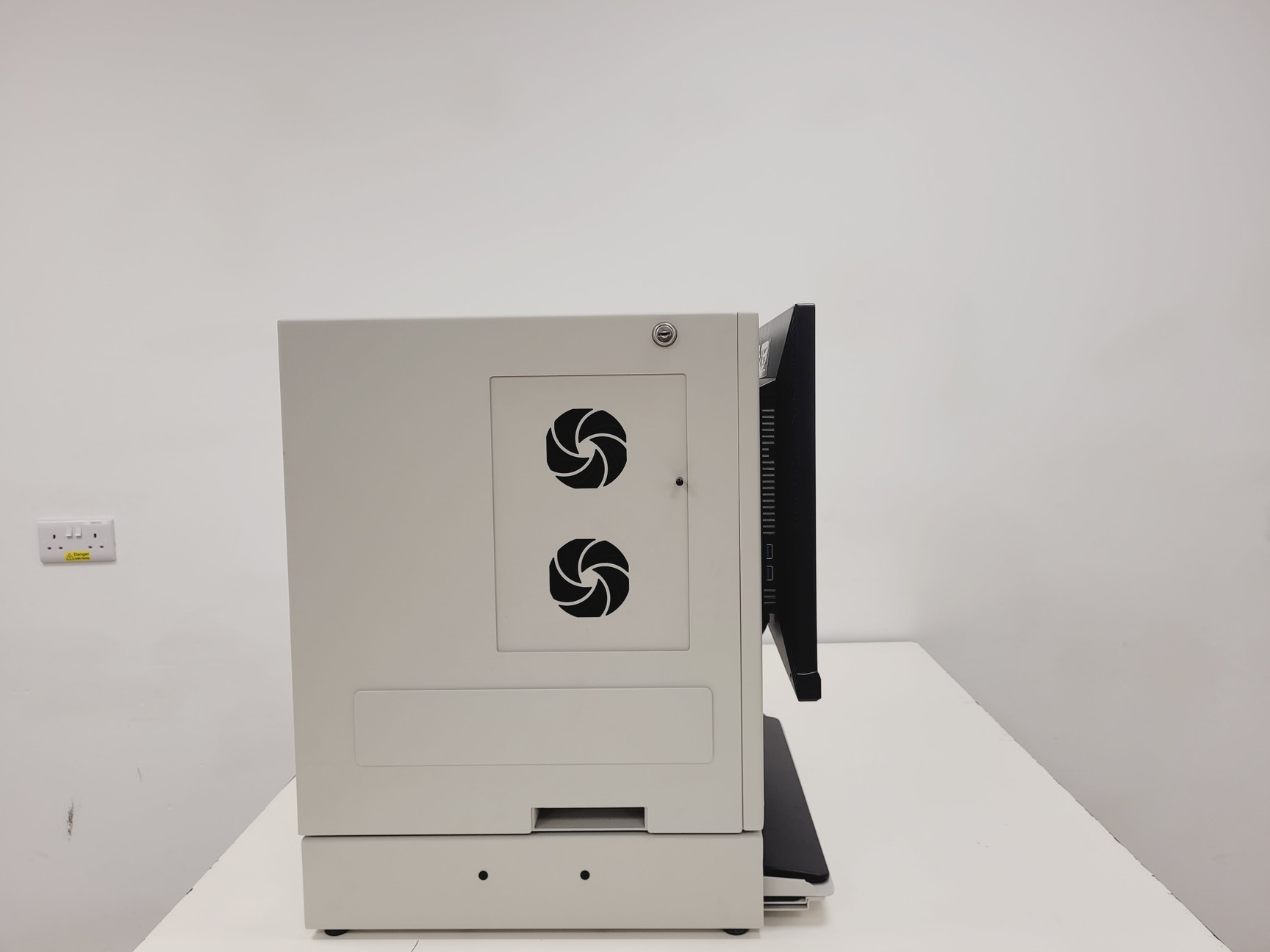 Image of CTL Immunospot S6 Ultra V Analyzer With Software & Extras Lab