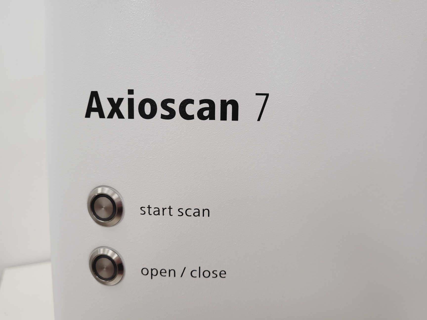Image of Zeiss Axioscan 7 Digital Slide Scanner With Colibri 7 430038-9080-000 Lab