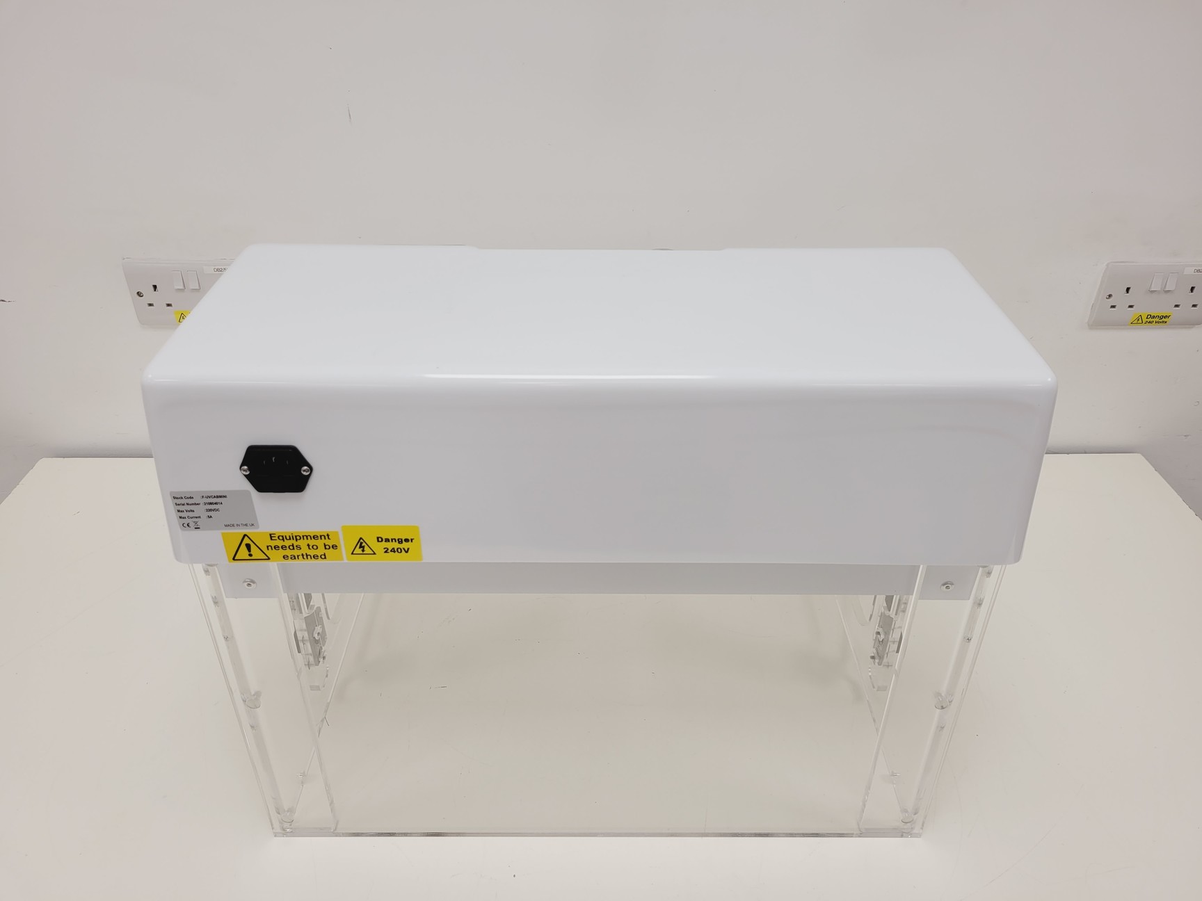 Image of Fisherbrand F-UVCABMINI Mini UV Sterilization Cabinet Lab