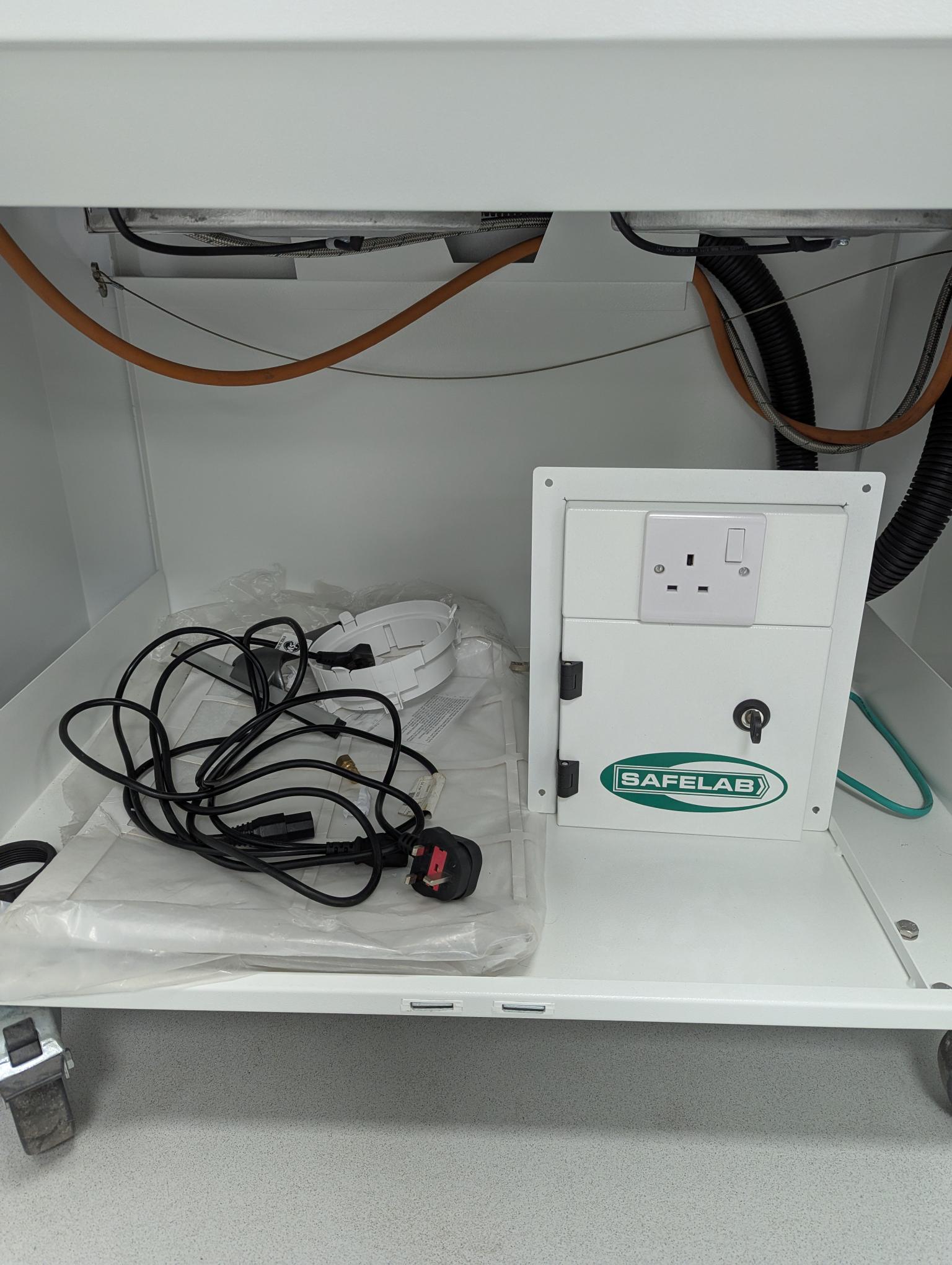 Image of Safe Lab Airone 1000RS Mobile Ductless Fume Cupboard 'Unused - As New' Lab