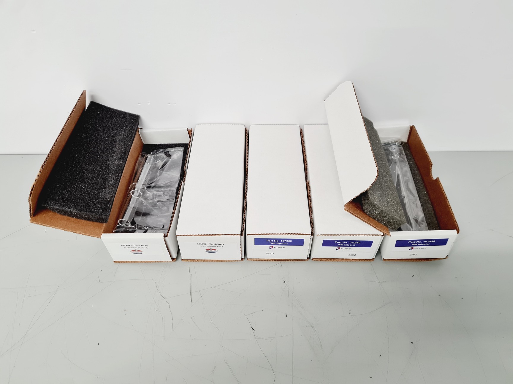 Image of Fluidigm Helios CyTOF Mass Cyto w/ PolyScience WhisperCool Chiller Spares/Repair