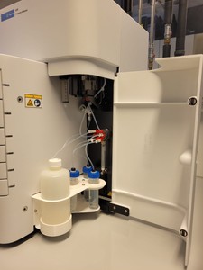 Thumbnail image of Agilent 5200 Fragment Analyzer System w/ ProSize Data Analysis Software Lab