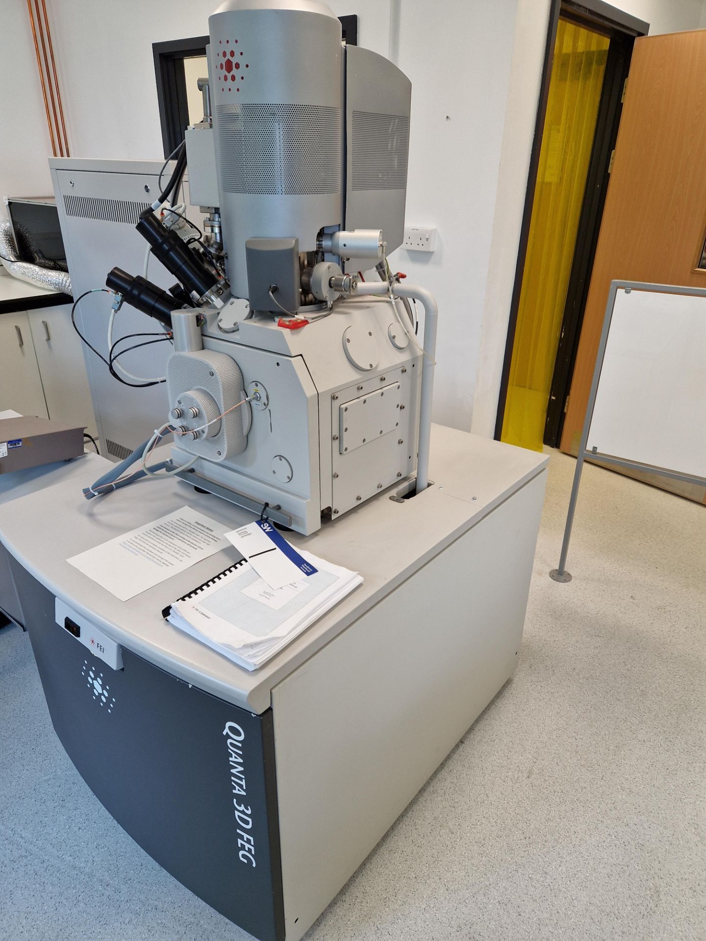 Image of FEI Quanta 3D FEG Scanning Electron Microscope w/ Focused Ion Beam (FIB) Lab