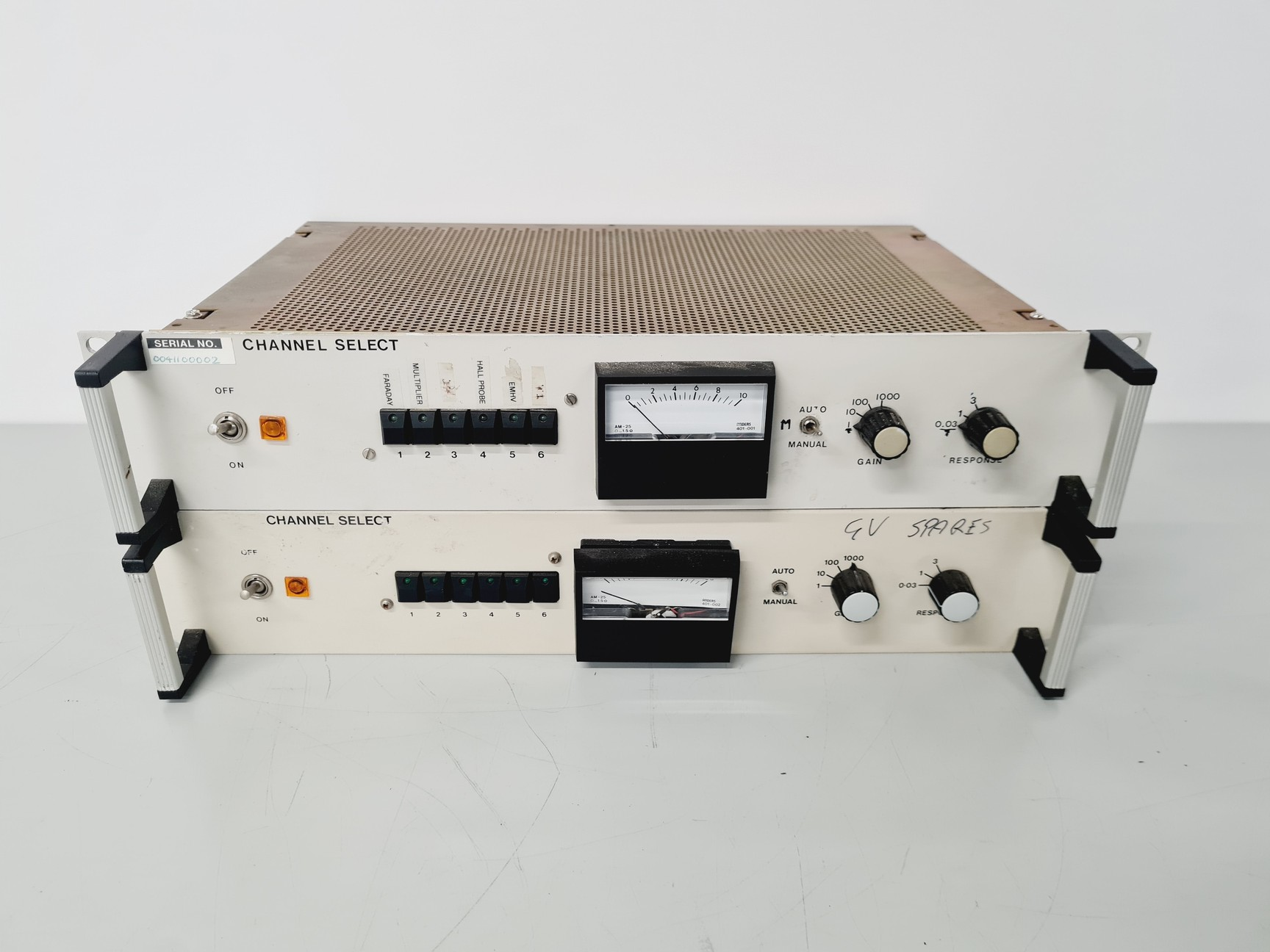 Image of Mixed Job Lot of Laboratory Equipment - Grant, Stuart. IKA, Labnet, Leica, 