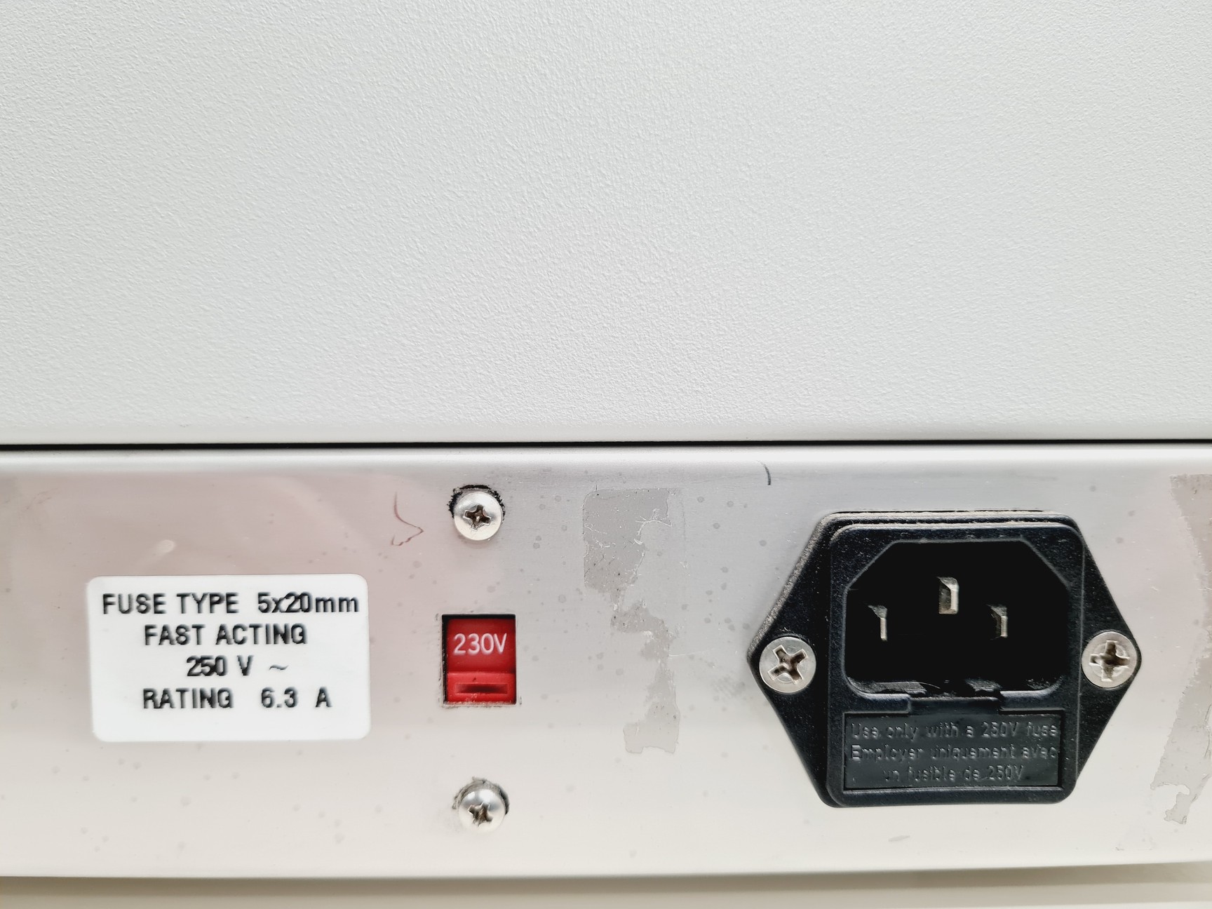 Image of Affymetrix GeneChip 645 Hybridization Oven