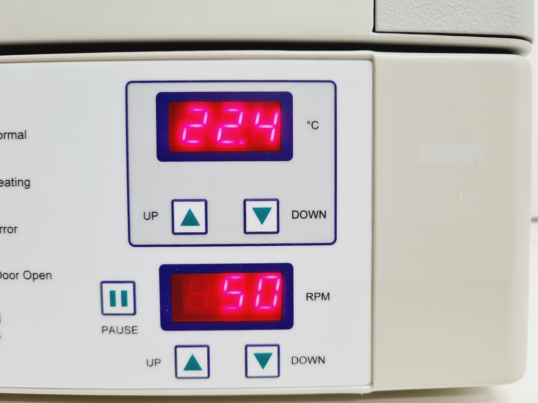 Image of Affymetrix GeneChip 645 Hybridization Oven