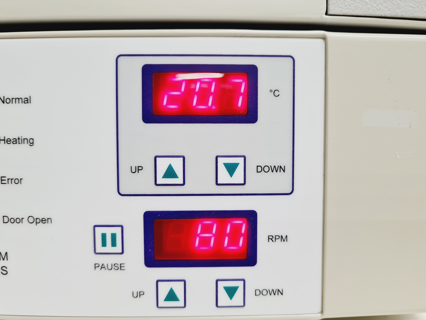 Image of Affymetrix GeneChip 645 Hybridization Oven