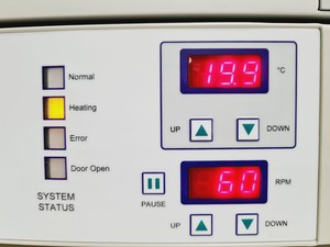 Thumbnail image of Affymetrix GeneChip 645 Hybridization Oven Lab