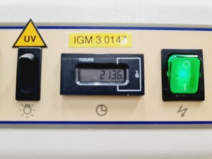 Thumbnail image of Labcaire HLF 12 Laminar Flow Cabinet Lab