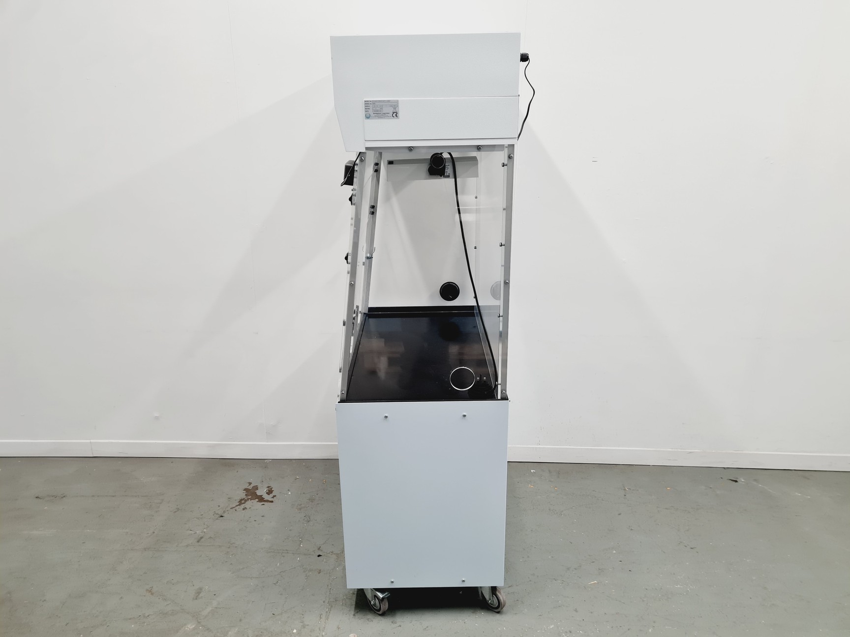 Image of Bigneat BC1004/05 Chemcap Filtration Safety Cabinet