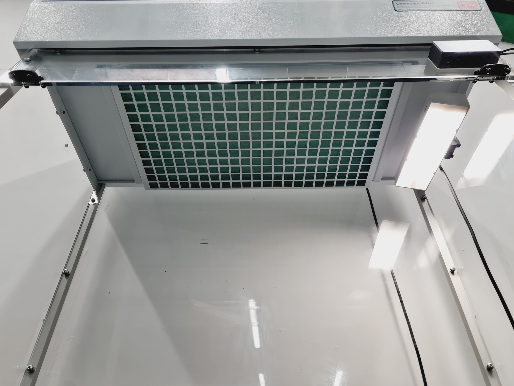 Image of Bigneat BC1004/05 Chemcap Filtration Safety Cabinet