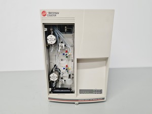 Thumbnail image of Beckman Coulter System Gold 126 Solvent Module, 127 Solvent Module, 116 Detector