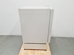 Thumbnail image of Kendro Heraeus HERAcell 150 CO2 Incubator Lab