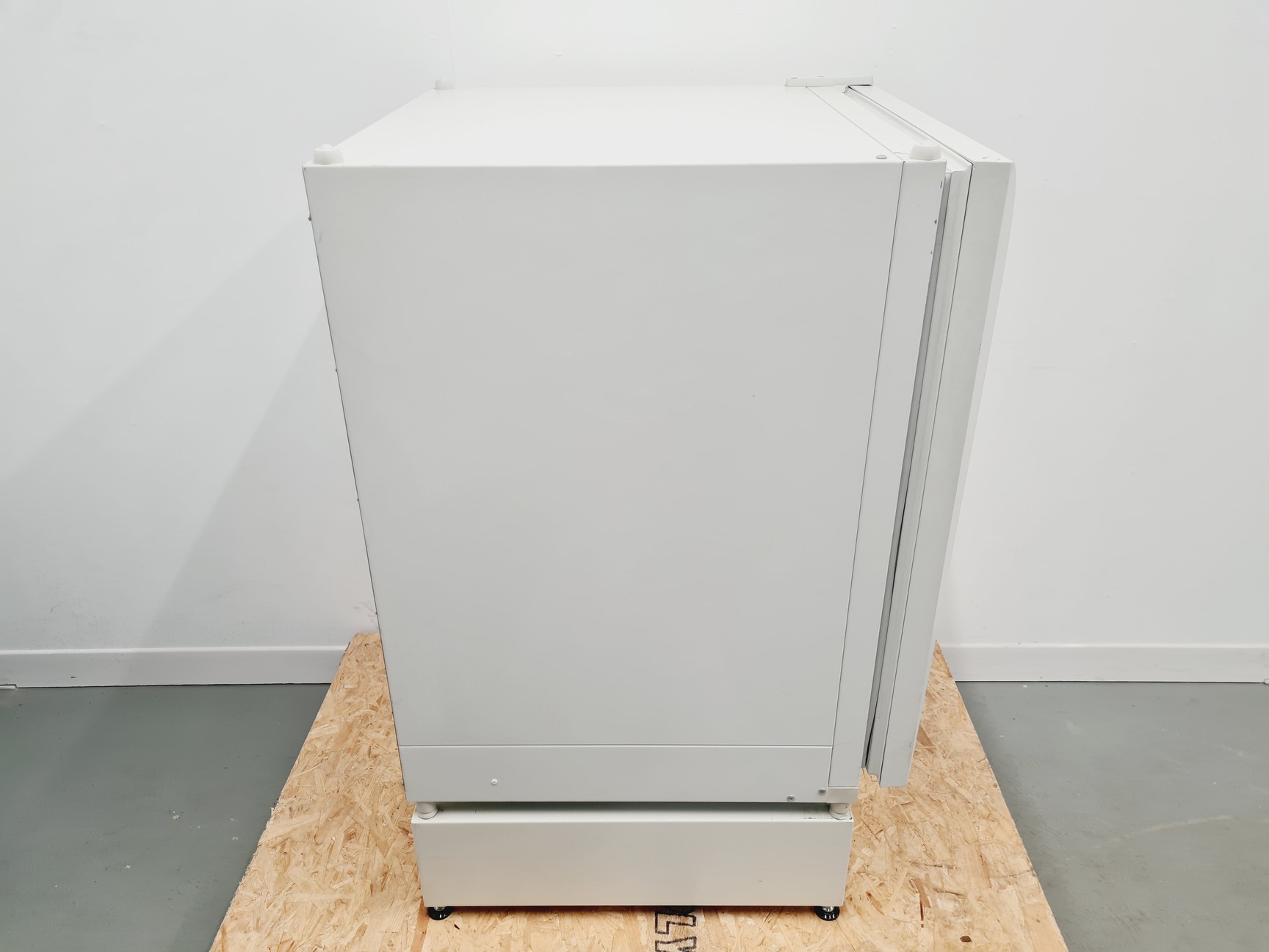 Image of Kendro Heraeus Model HERAcell 150 CO2 Incubator Lab