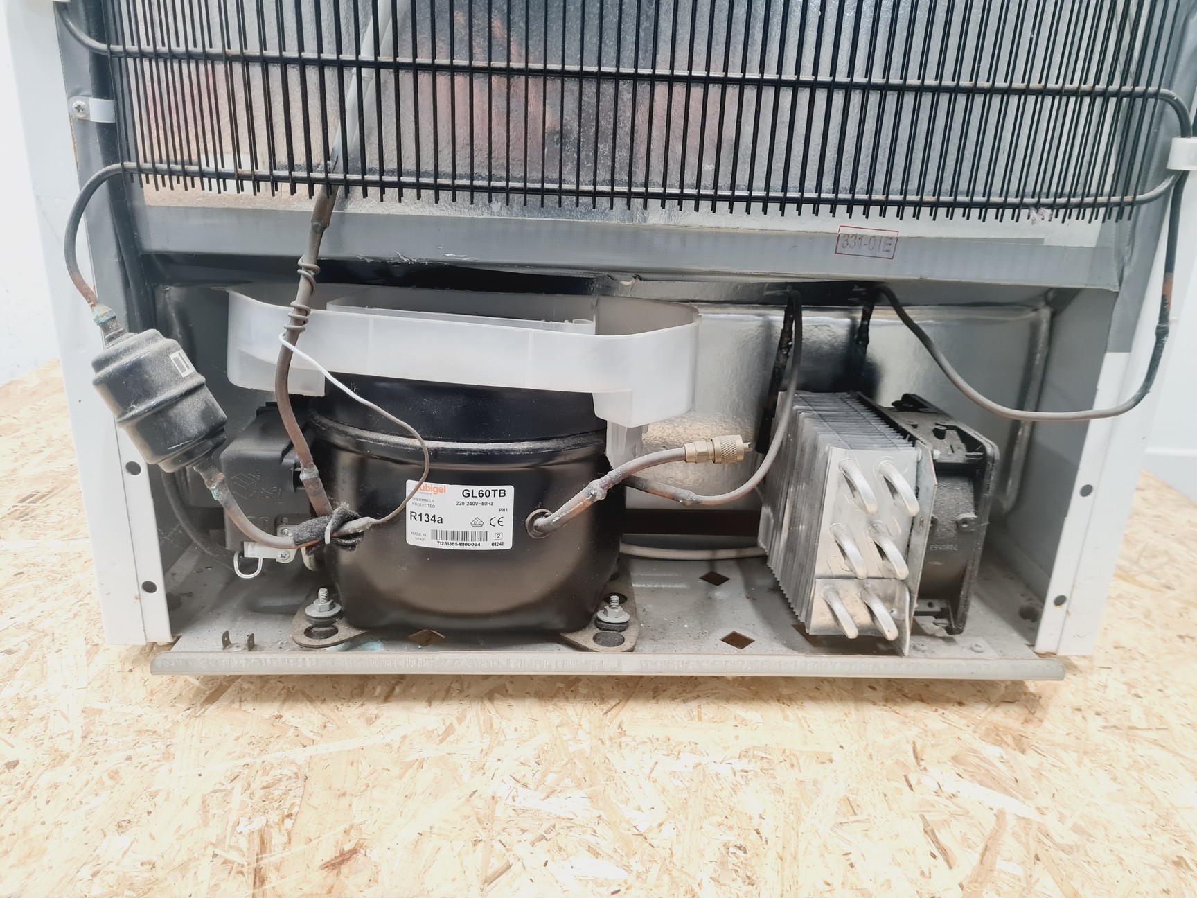 Image of LMS Series 2 Model 230A Cooled Incubator, 290 L Lab