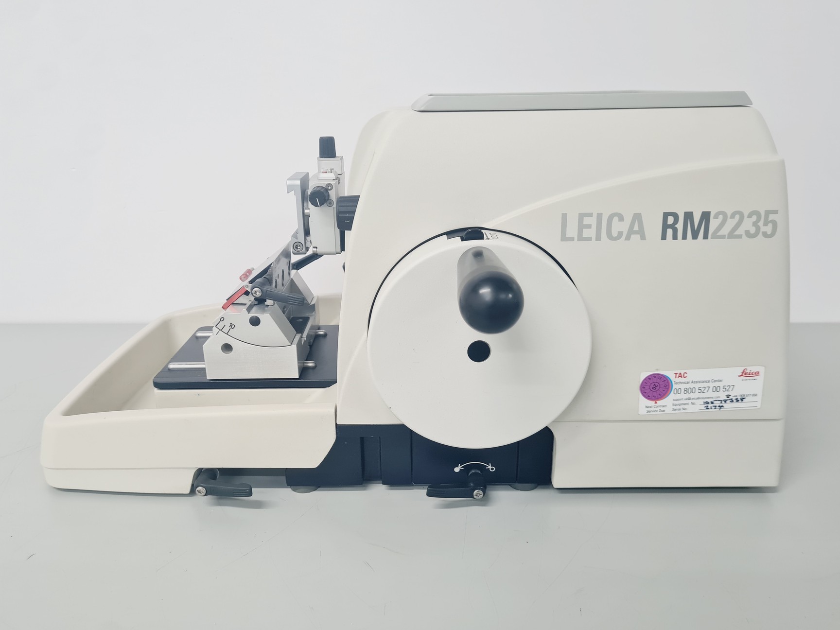 Image of Leica RM2235 Rotary Microtome Lab