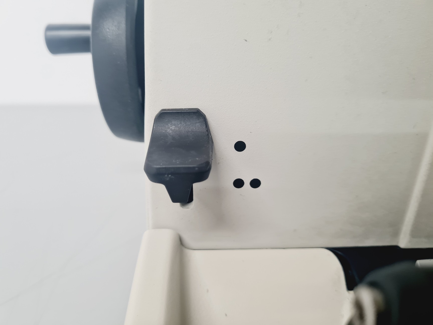 Image of Leica RM2235 Rotary Microtome Lab