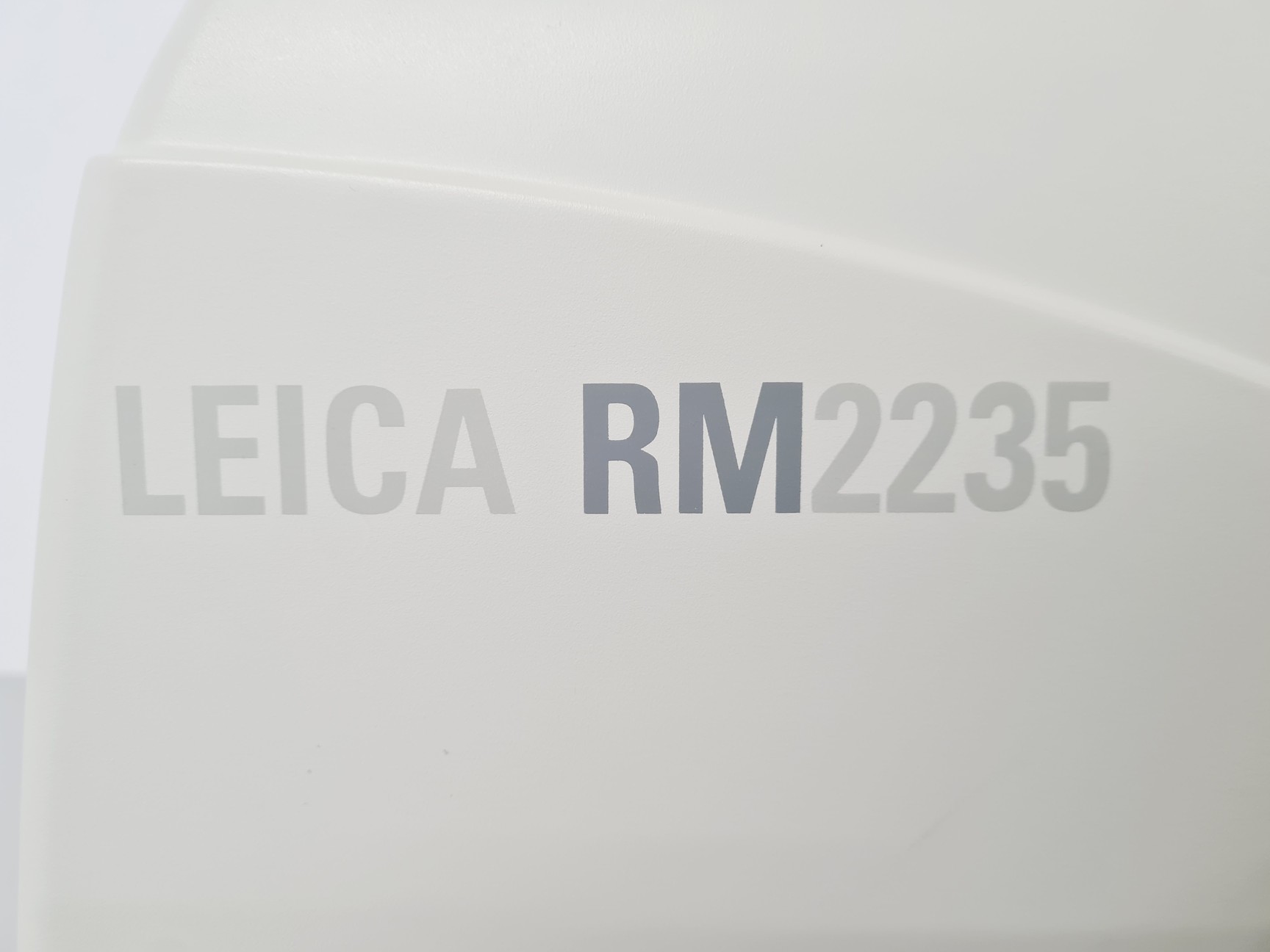 Image of Leica Model RM2235 Rotary Microtome Lab