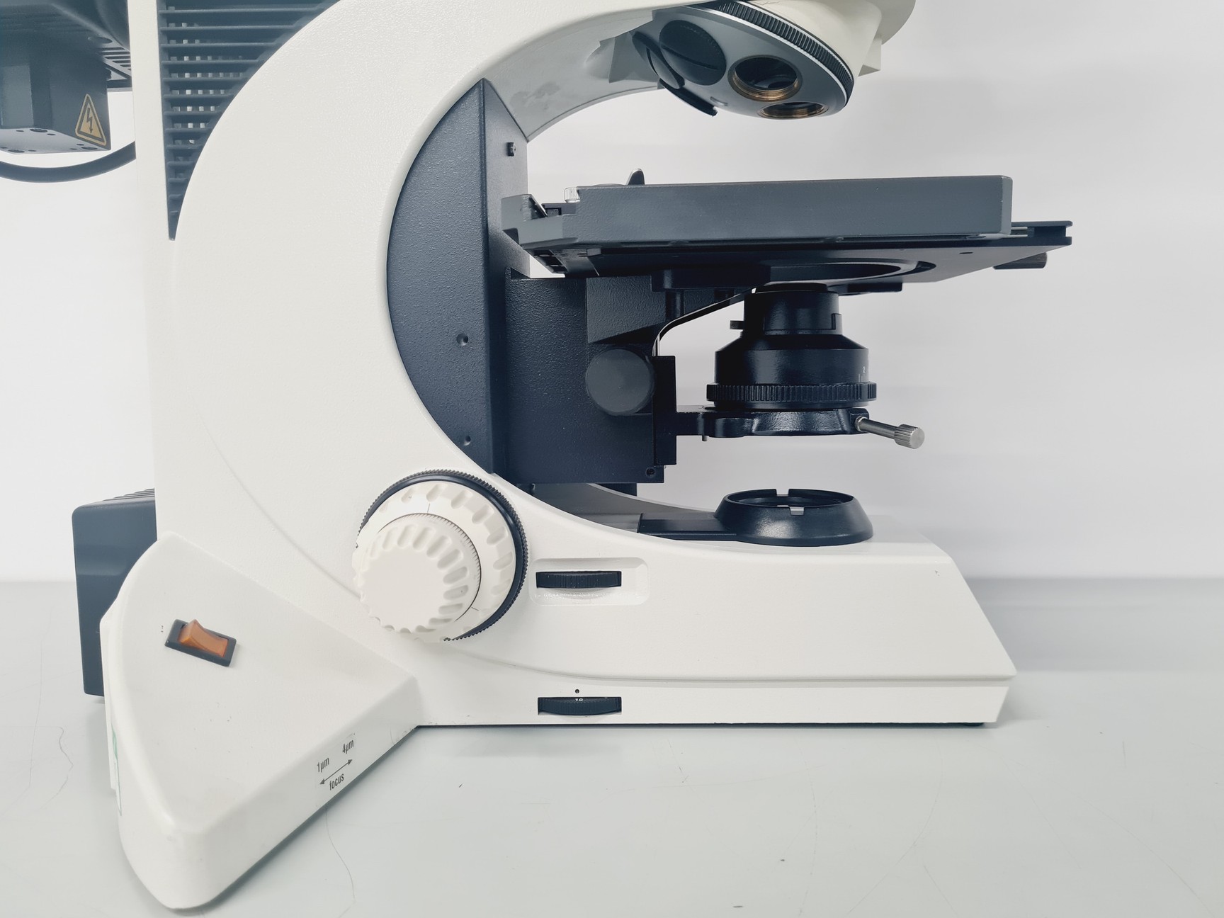 Image of Leica DMLB Microscope w/ HBO 100 Lamp Power Supply & DFC420 C Digital Camera Lab