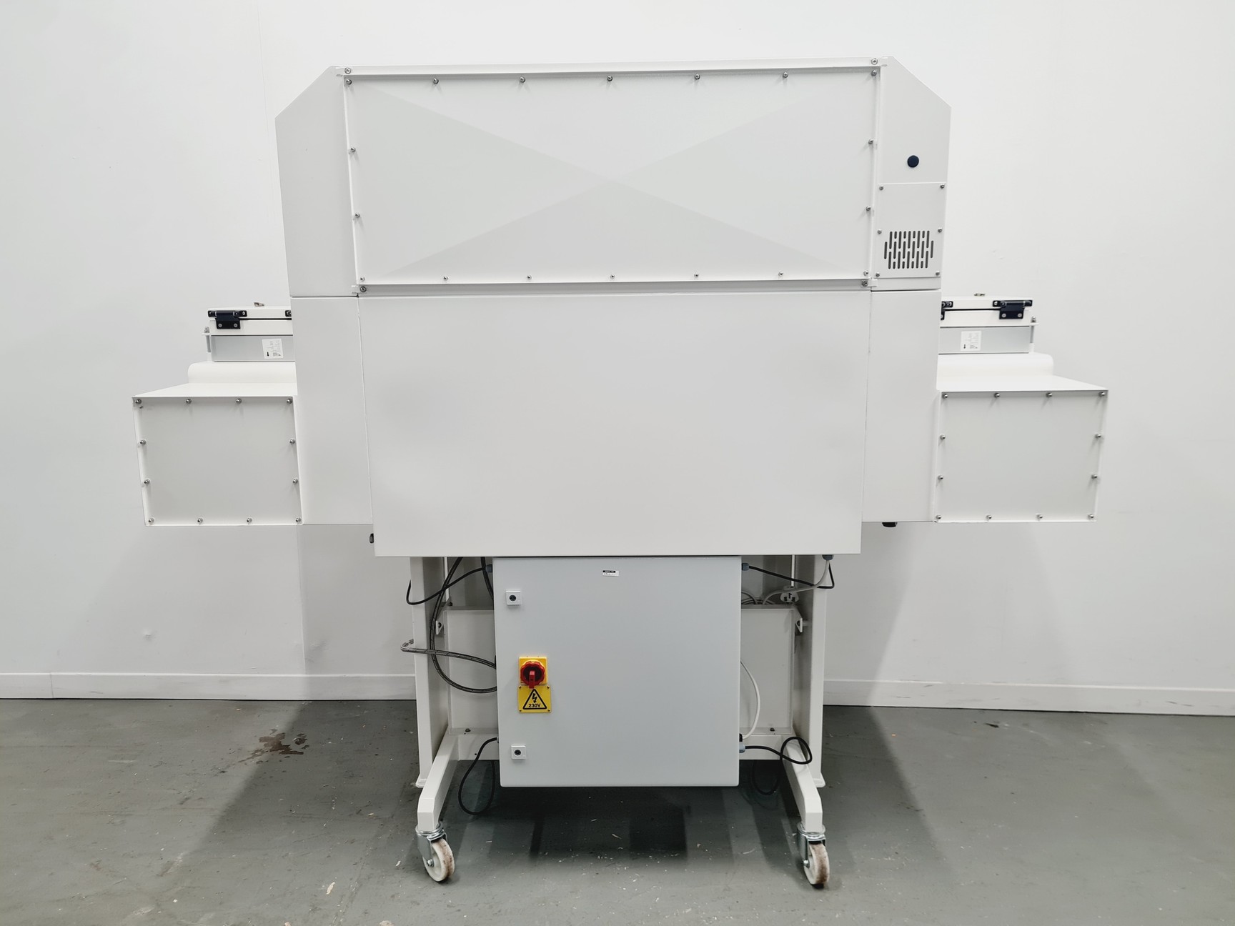 Image of Mach-Aire ICT-120 Isolator Glove Box - Spares/Repair Lab
