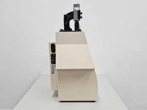 Thumbnail image of Bio-Rad Universal Hood Gel Doc UV Imaging System Lab