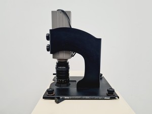 Thumbnail image of Bio-Rad Universal Hood Gel Doc UV Imaging System Lab