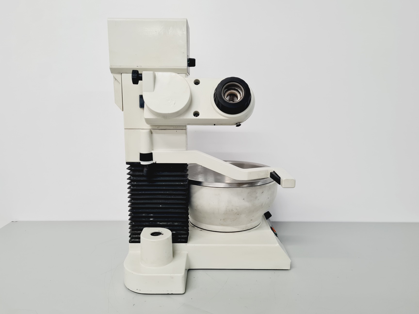 Image of Buchi Rotavapor R-114VP w/ Buchi Water Bath B-480 Spares/Repair Lab