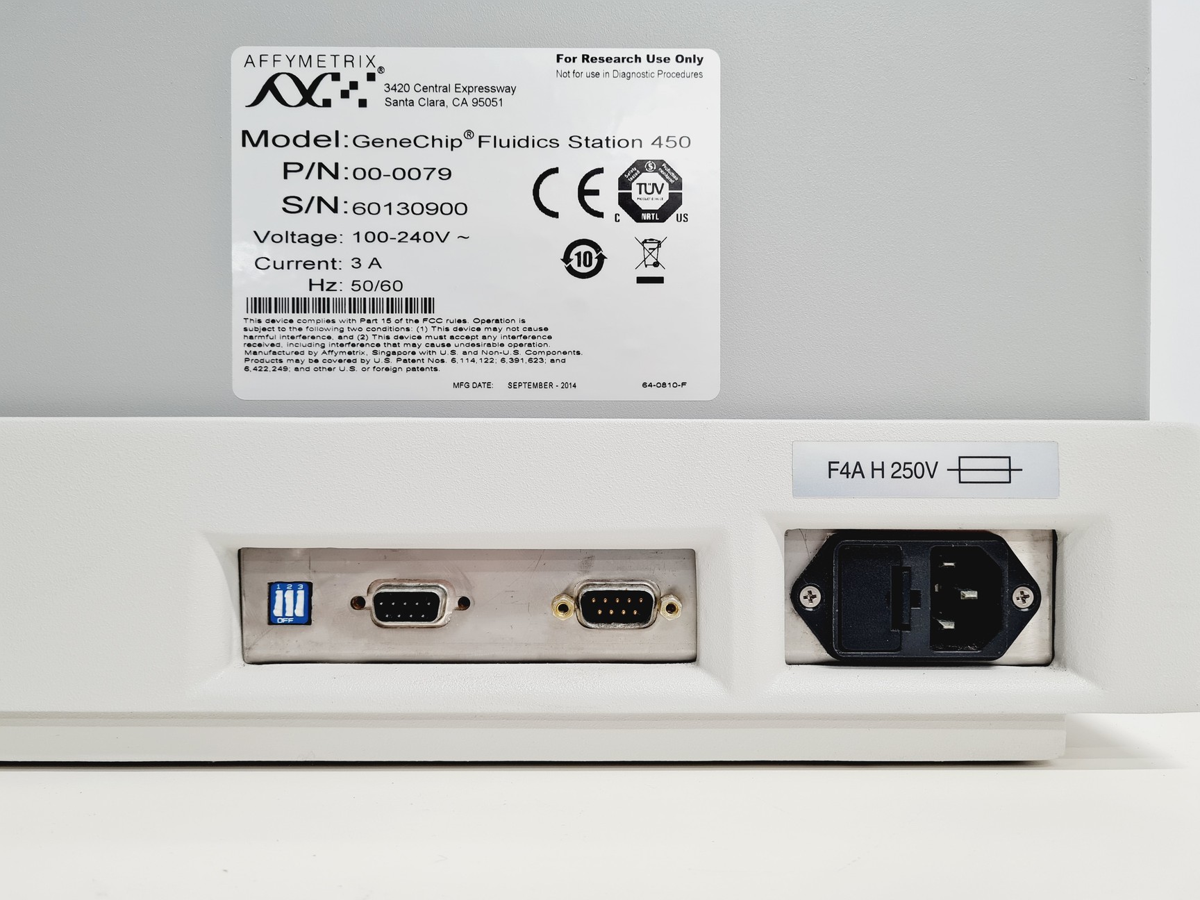 Image of GeneChip Fluidics Station 450 Lab