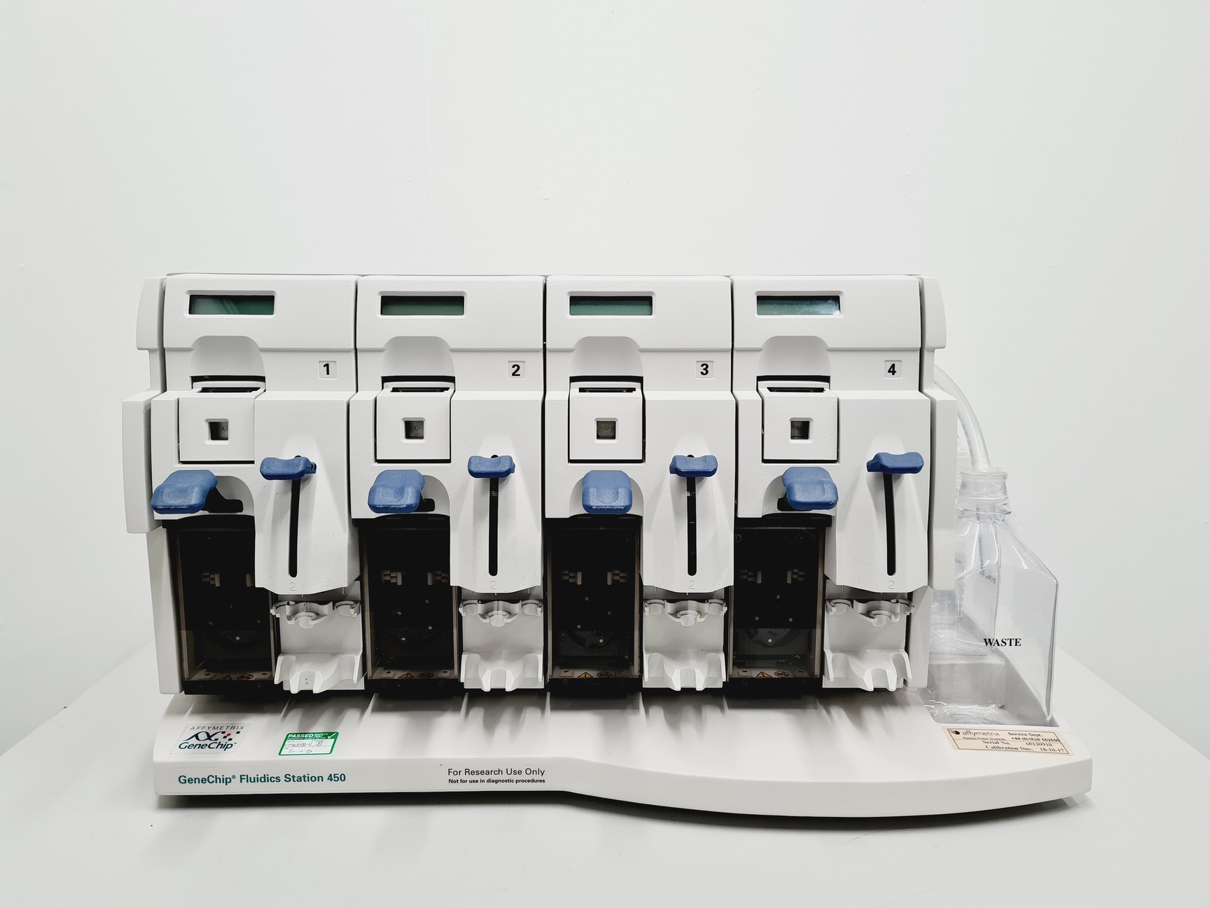 Image of GeneChip Fluidics Station  Model:450 Lab