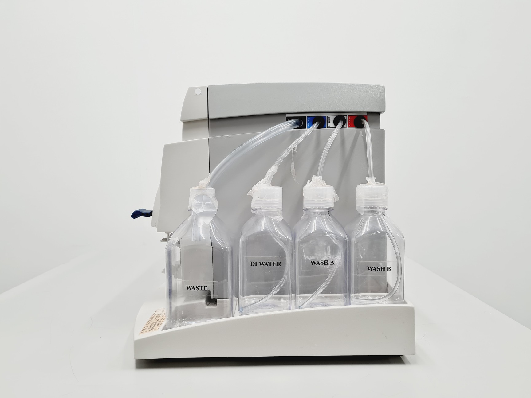Image of Affymetrix GeneChip Fluidics Station 450 Lab
