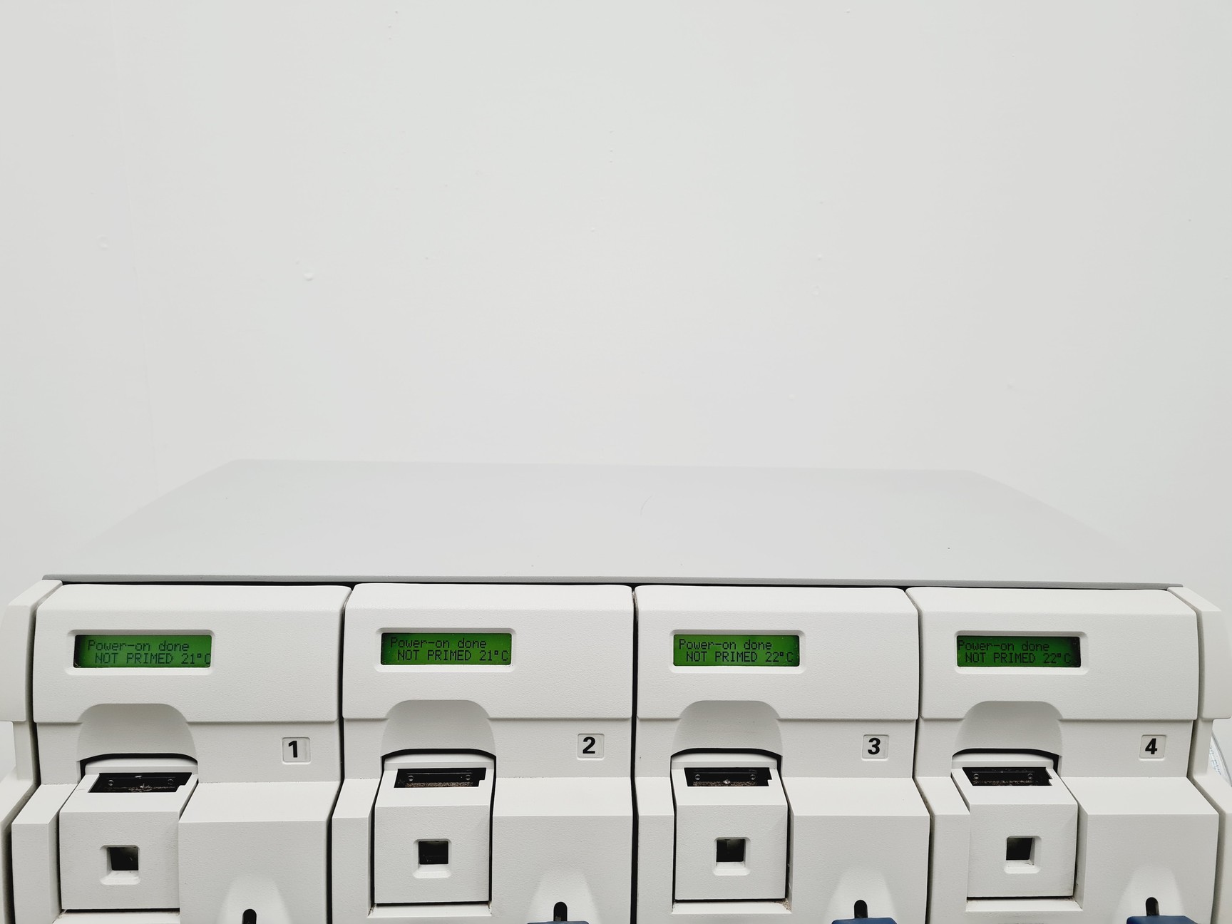 Image of Affymetrix GeneChip Fluidics Station 450 Lab