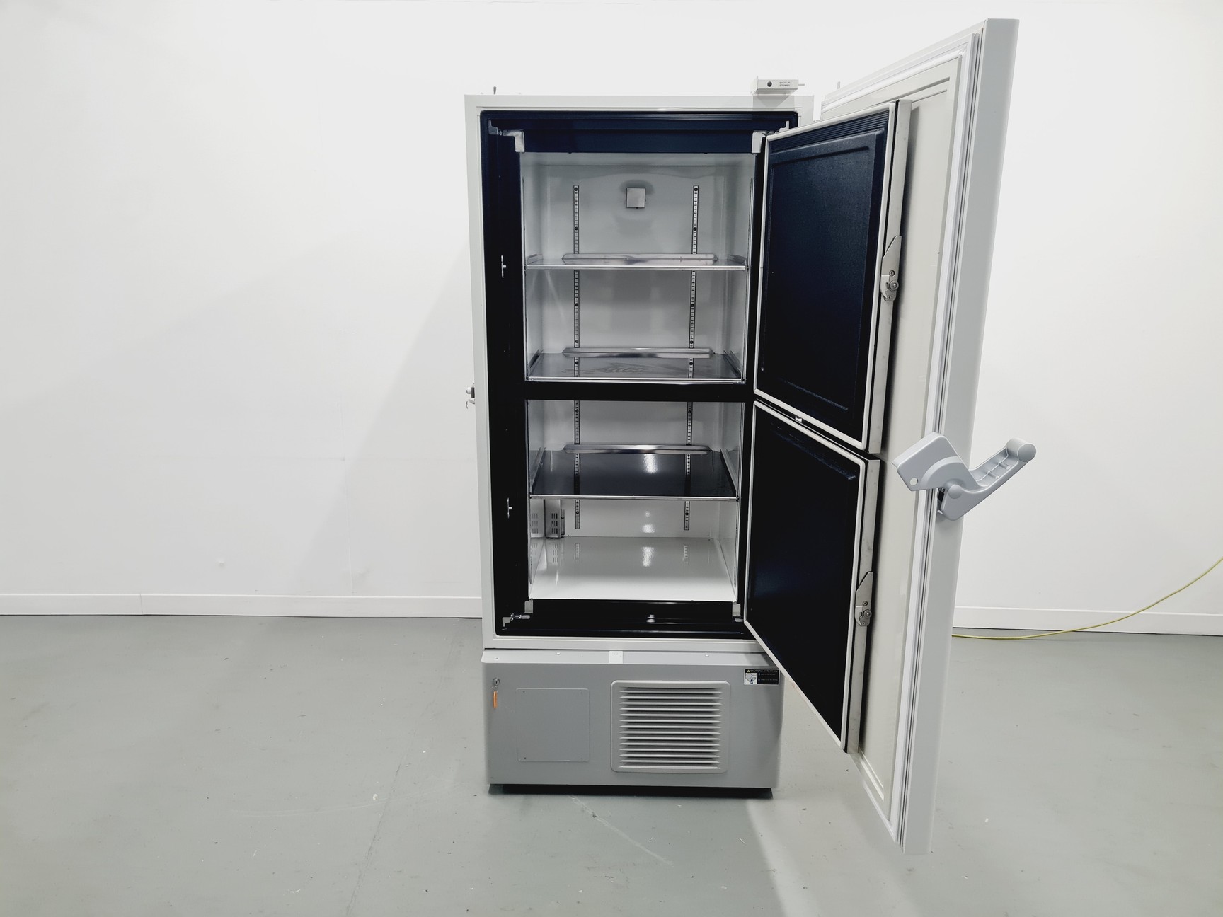 Image of Nuaire Model: NU-9483E -86˚c ULT Ultra Low Temperature Lab Freezer