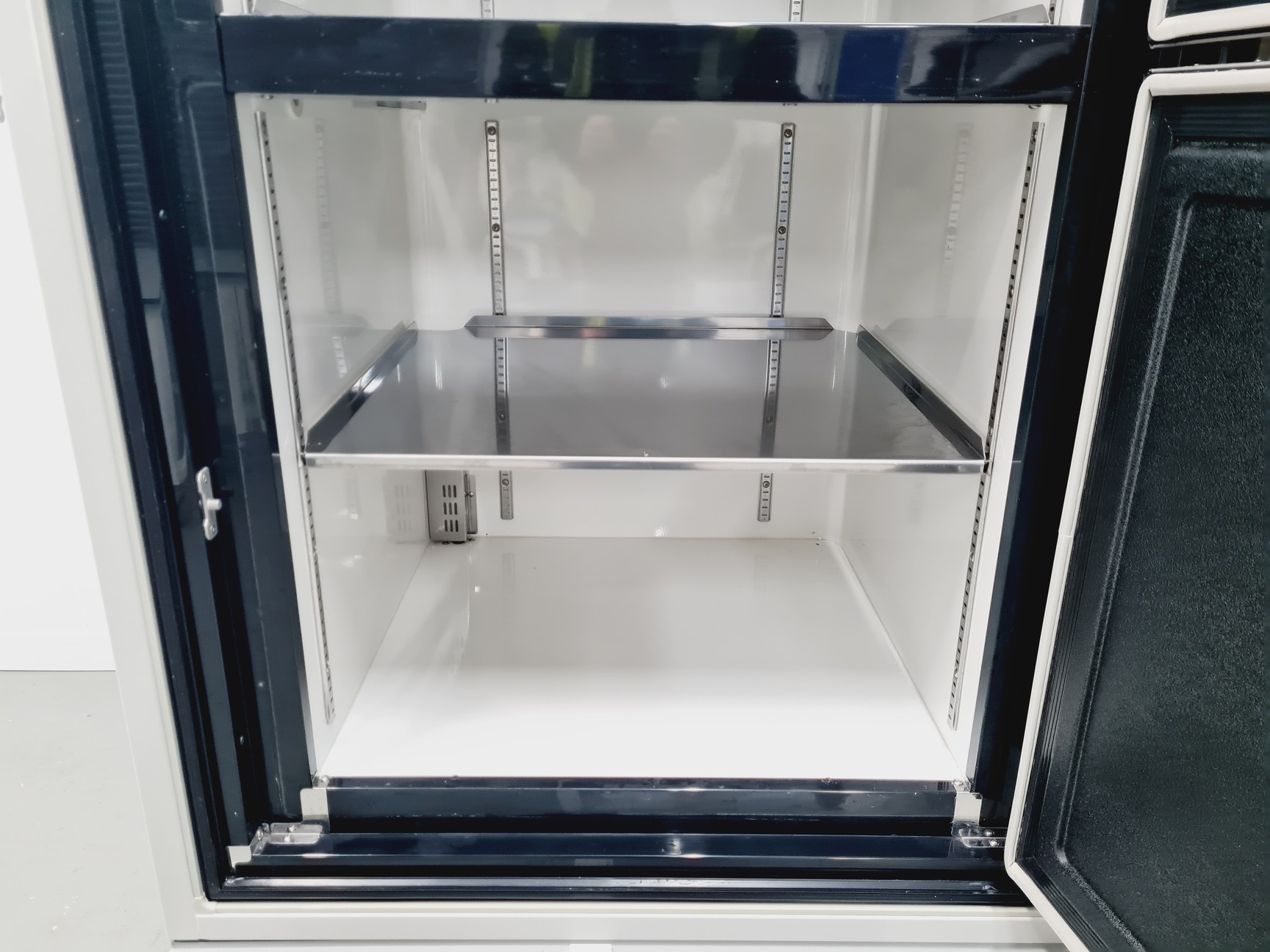 Image of Nuaire Model: NU-9483E -86˚c ULT Ultra Low Temperature Lab Freezer