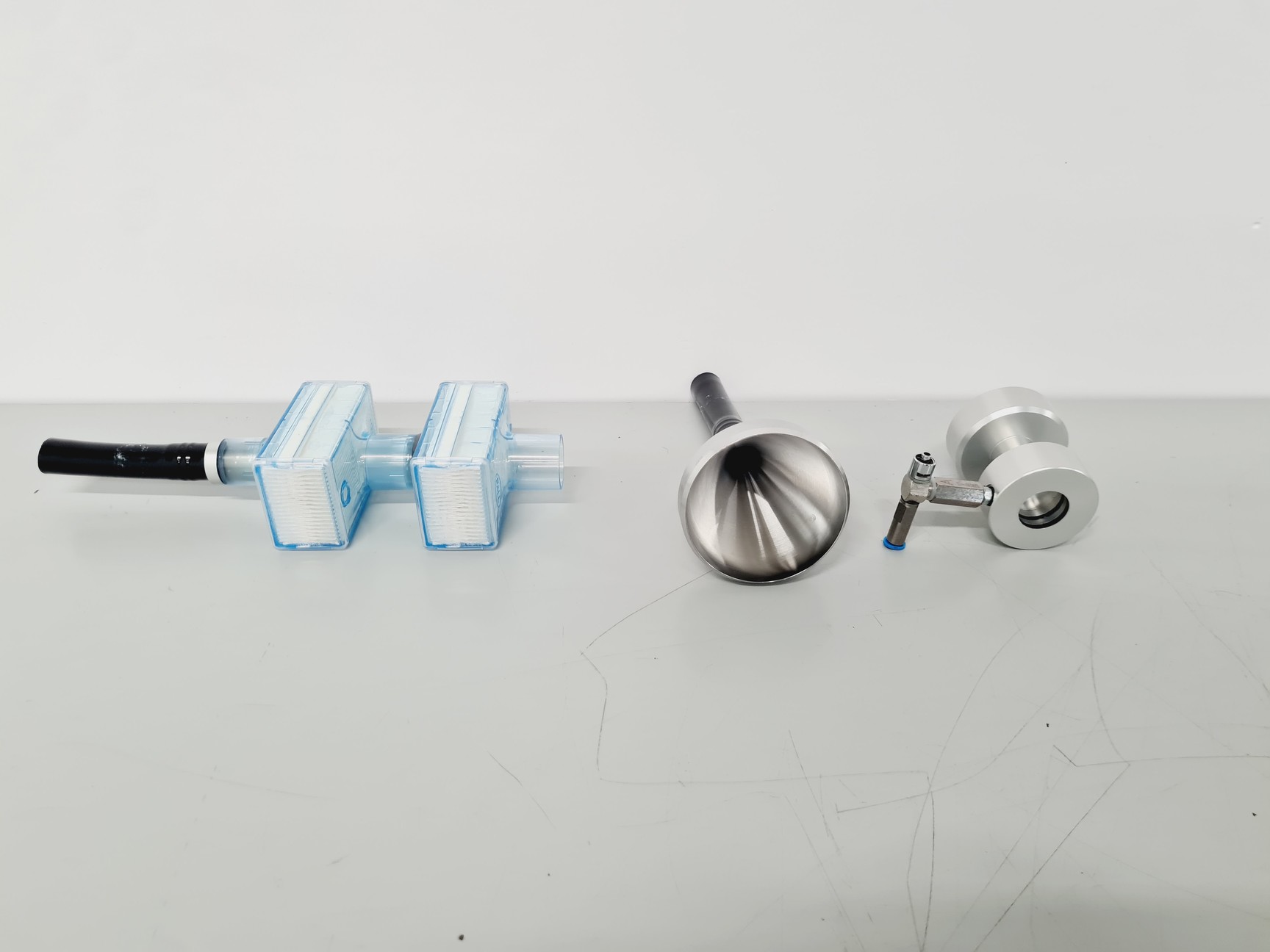 Image of Hach Met One 3400 Portable Airborne Particle Counter Lab