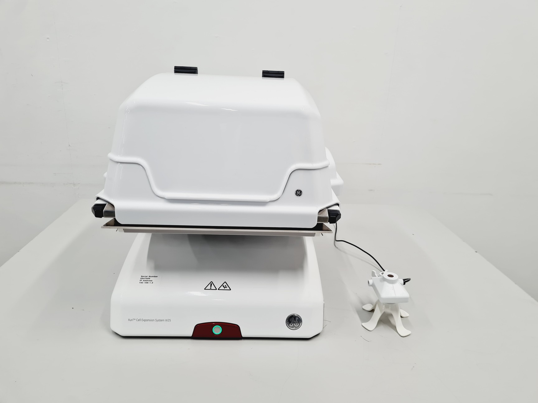 Image of GE Healthcare / Cytiva Xuri Cell Expansion System W25 (2020) Lab