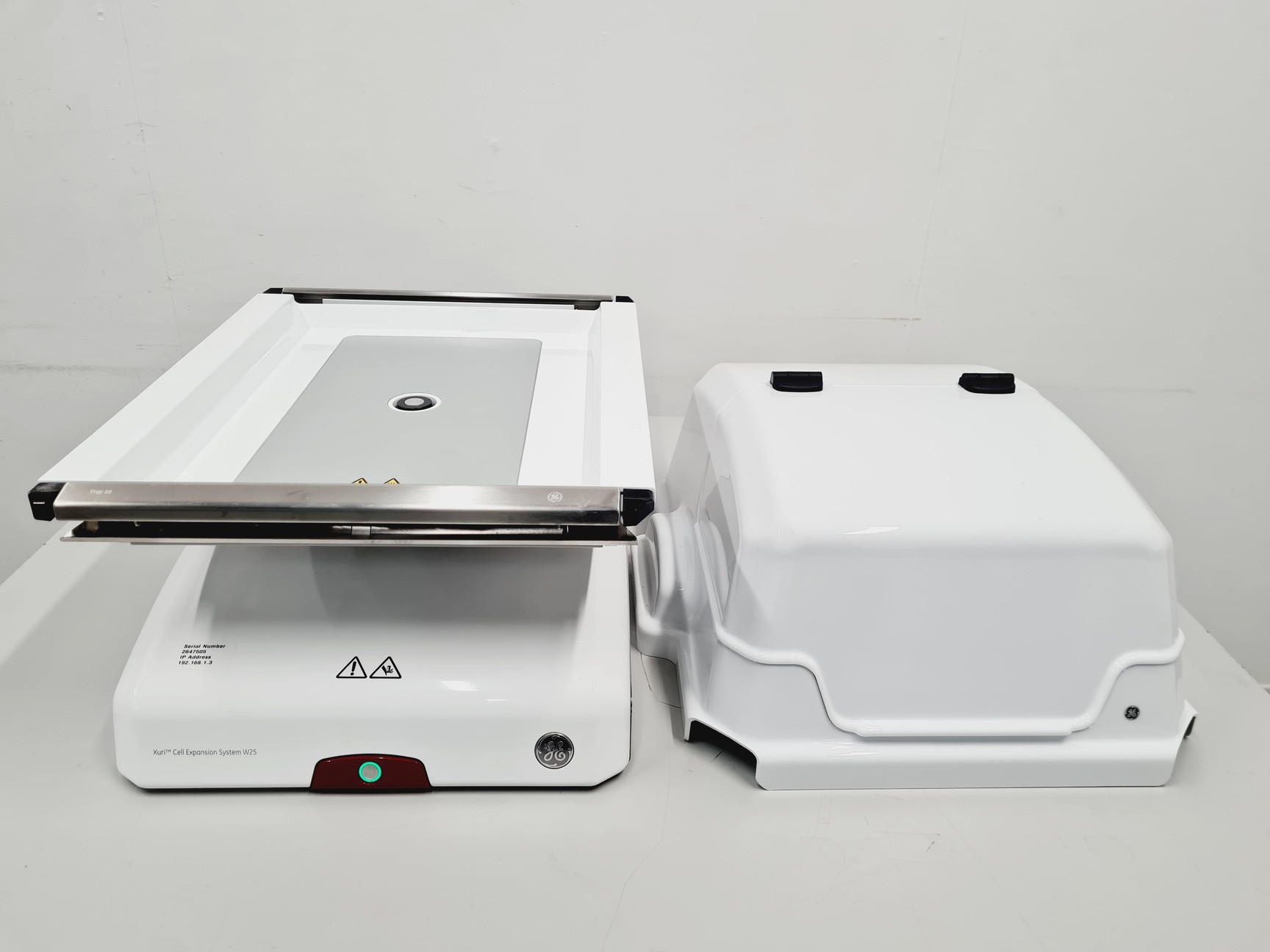 Image of GE Healthcare / Cytiva Xuri Cell Expansion System W25 (2020) Lab