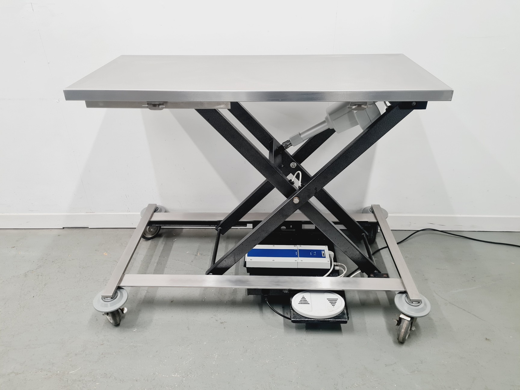 Image of Linak LA34 Medline Mobile Animal Lift - Spares/Repair 