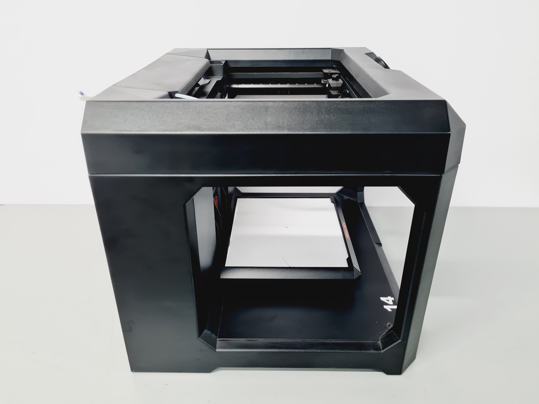 Image of MakerBot Model Replicator Desktop 3D Printer