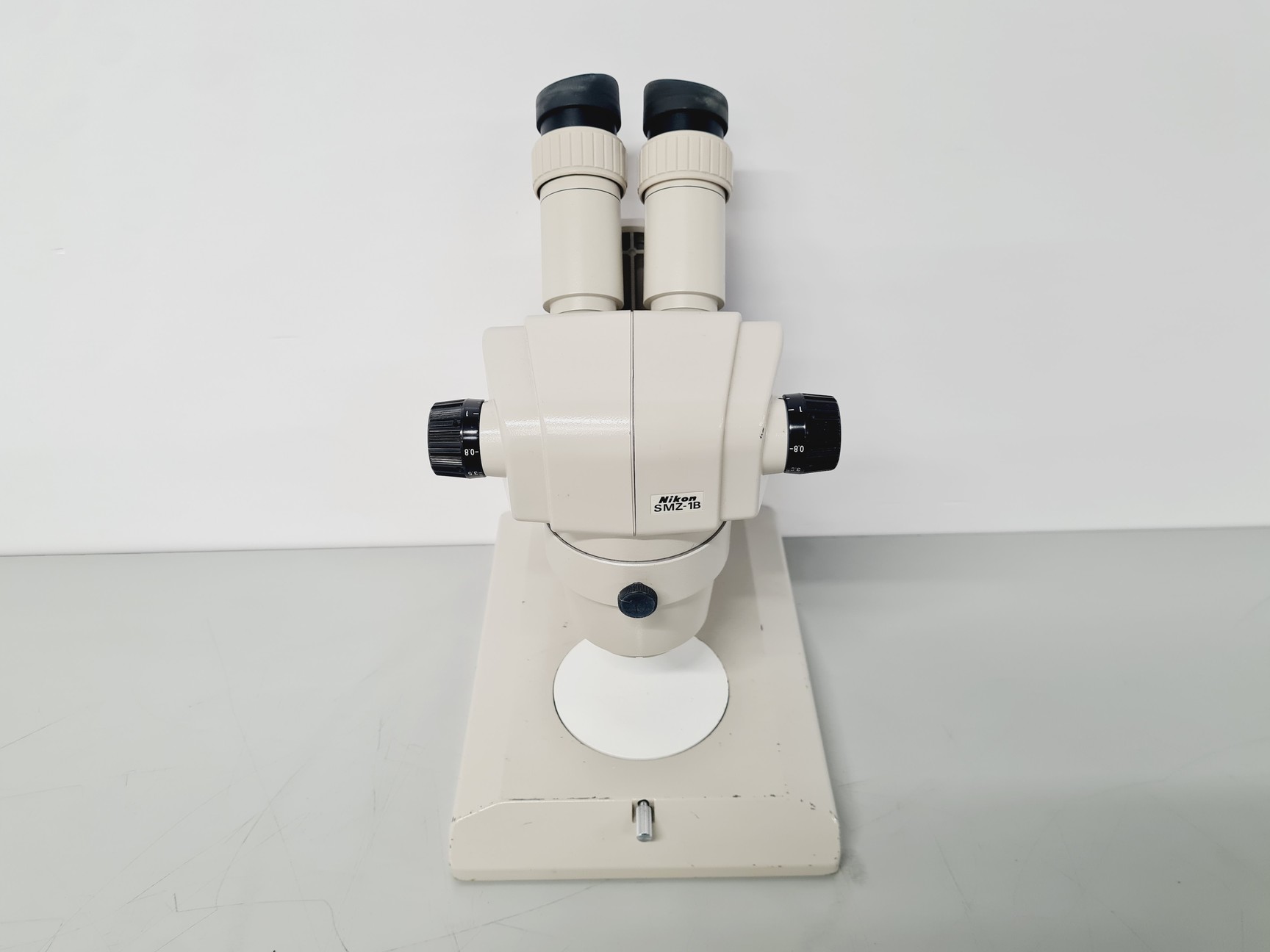 Image of Nikon Model SMZ-1B Stereo Microscope Lab