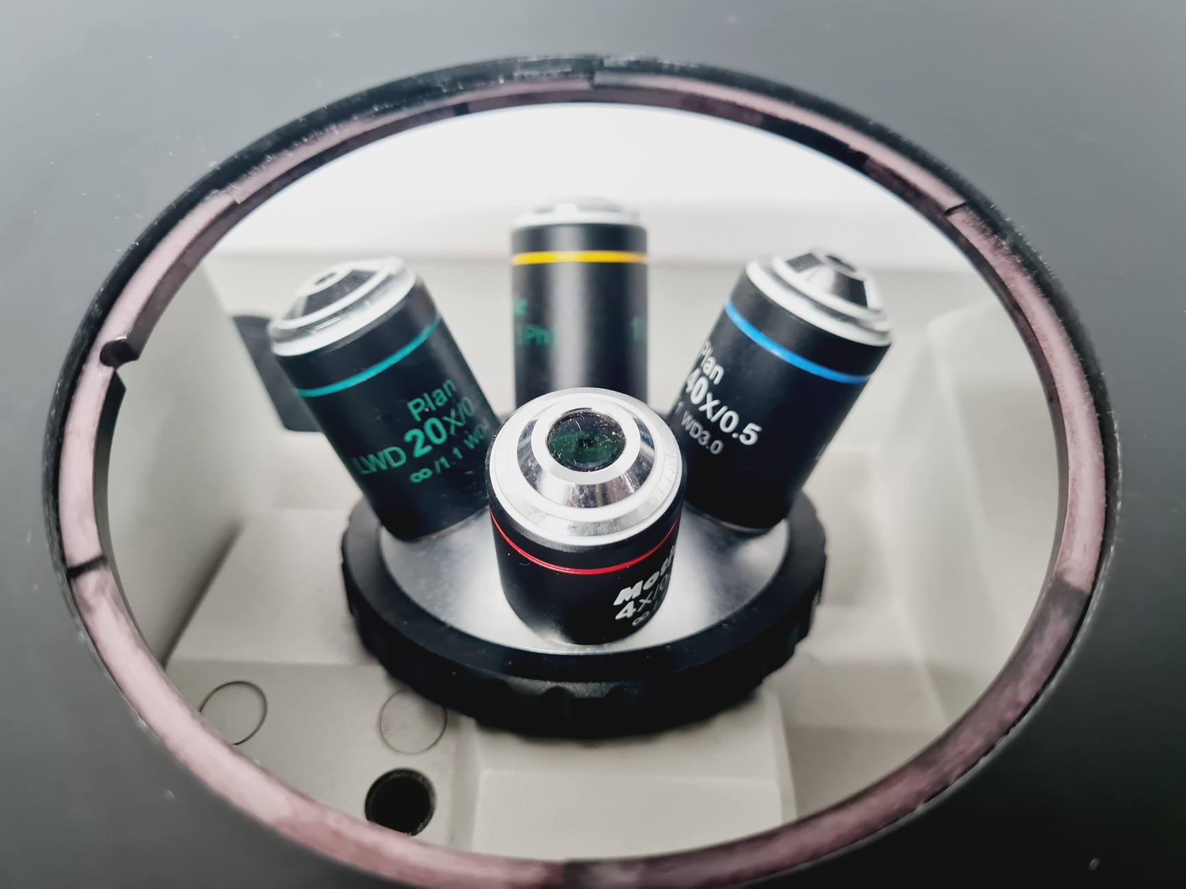 Image of Motic AE 2000 Inverted Microscope w 4 x Objectives 4/10/20/40x LWD Spares/Repair