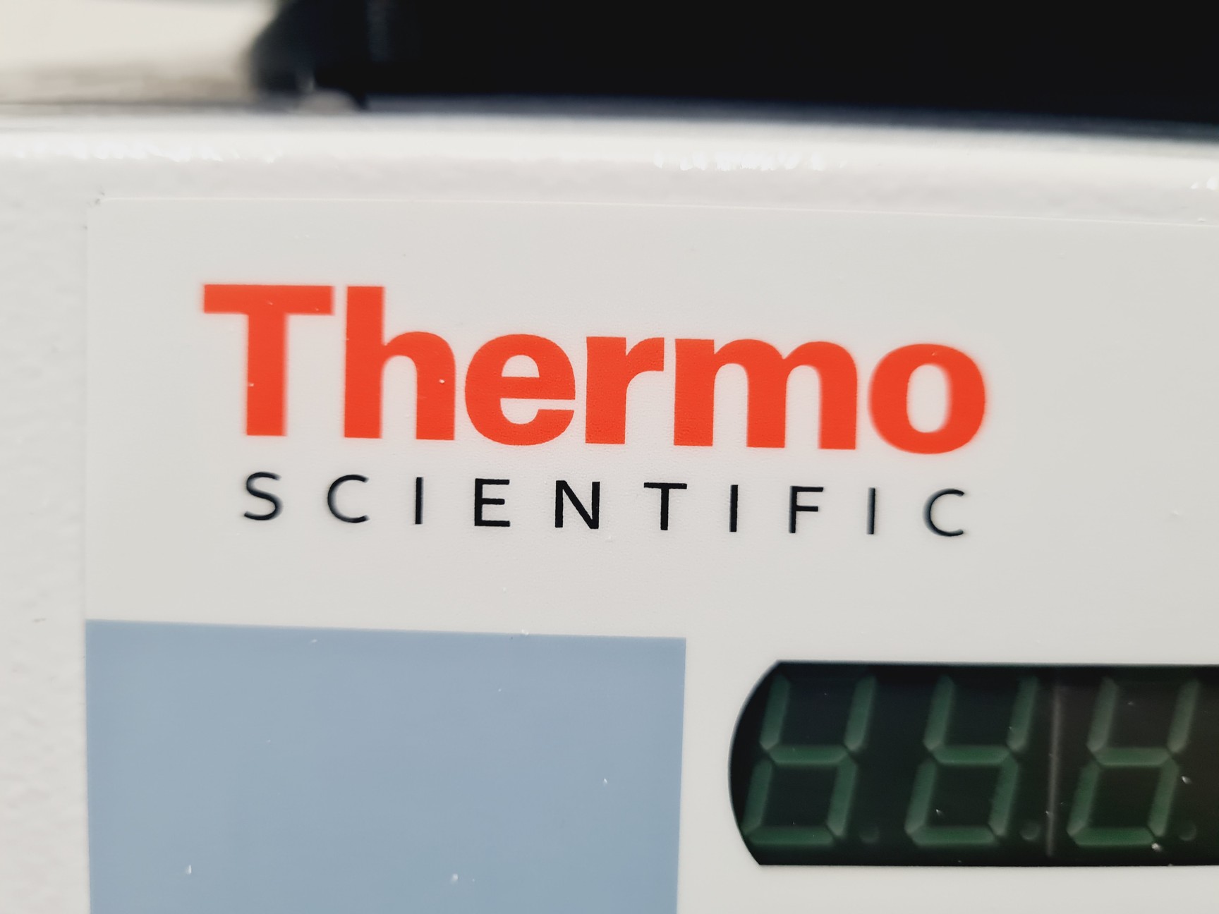 Image of Thermo Scientific Jouan CR3i Centrifuge w/ FiberLite F14-48x1.5/2 Rotor Lab