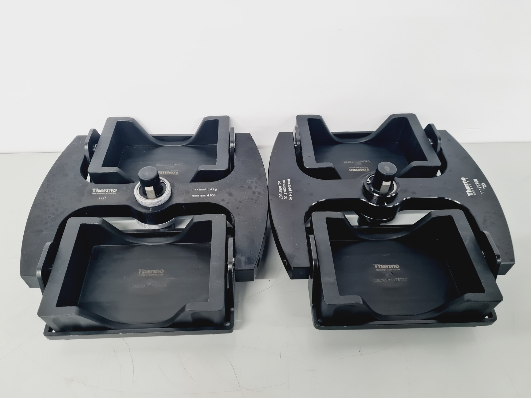 Image of Thermo Scientific Jouan CR3i Centrifuge w/ FiberLite F14-48x1.5/2 Rotor Lab