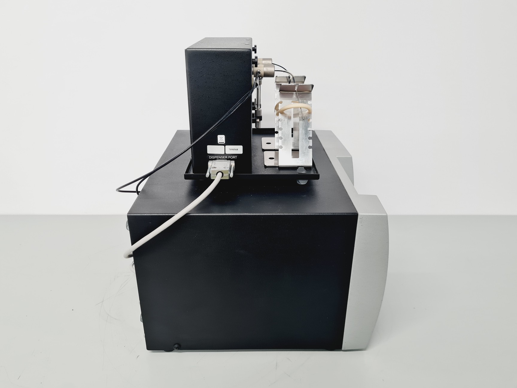 Image of BioTek Synergy HT Microplate Reader Lab