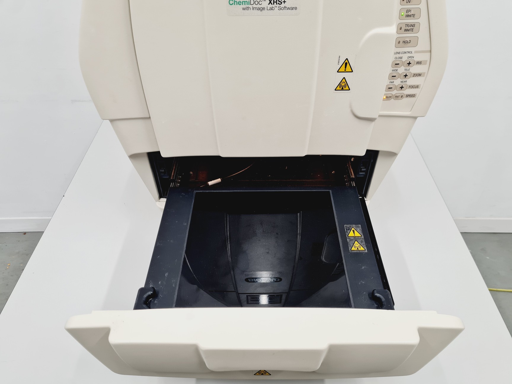 Image of Bio-Rad Universal Hood II UV Gel Imaging System Lab